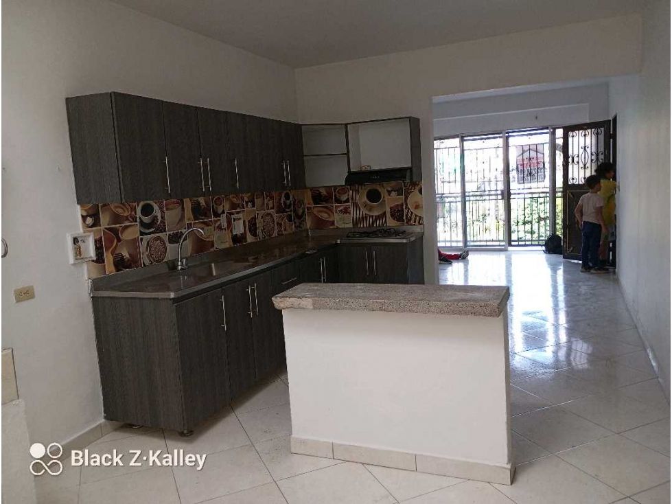 Apartamento en arriendo Antioquia Medellín Belen 90 m2 Habitaciones 3 Baños 3 Garajes 0 Precio $2400000