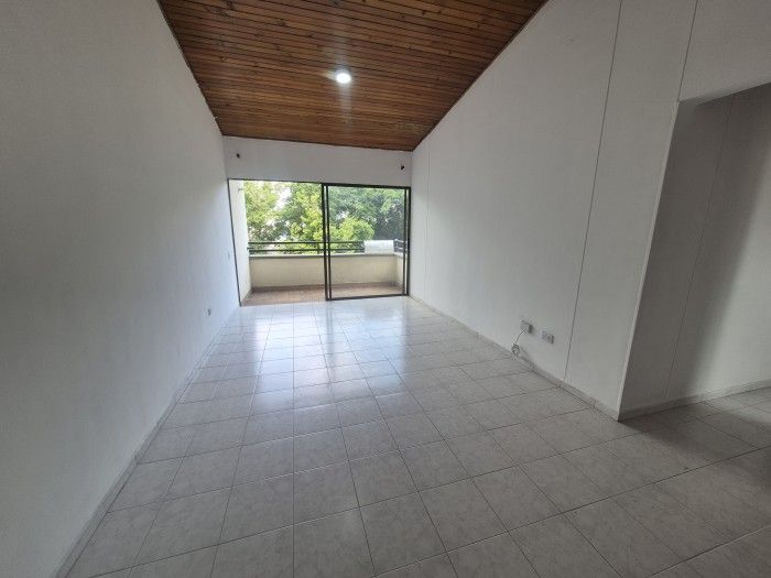 Apartamento en venta Valle Del Cauca Cali Santa Anita - La Selva 72 m2 Habitaciones 3 Baños 2 Garajes 1 Precio $265000000