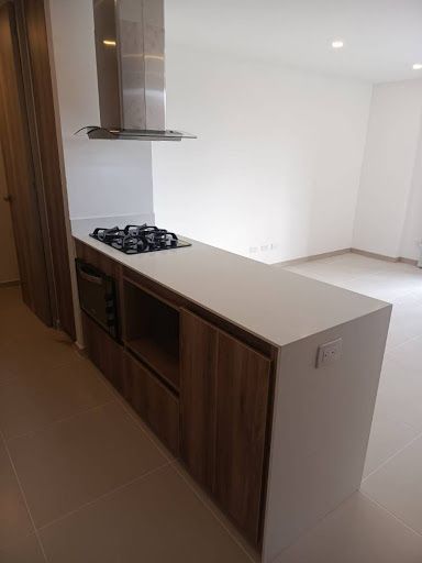 Apartamento en arriendo Antioquia Medellín Simesa 78 m2 Habitaciones 2 Baños 3 Garajes 1 Precio $4300000