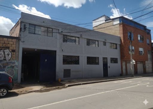 Bodega en venta Cundinamarca Bogotá La Perla 1250 m2 Habitaciones 0 Baños 5 Garajes 0 Precio $2350000000