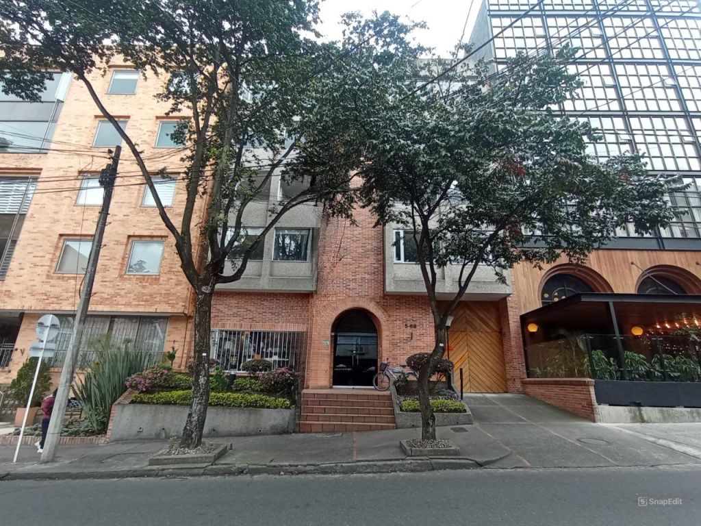 Apartaestudio en venta Cundinamarca Bogotá Emaus 50 m2 Habitaciones 1 Baños 2 Garajes 1 Precio $440000000