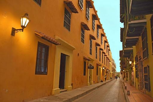 Local en arriendo Bolívar Cartagena El Centro 70 m2 Habitaciones 0 Baños 2 Garajes 0 Precio $10000000