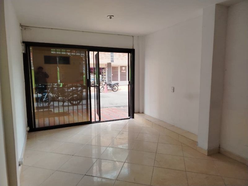 Local en arriendo Antioquia Envigado Primavera 25 m2 Habitaciones 0 Baños 1 Garajes 0 Precio $1680000
