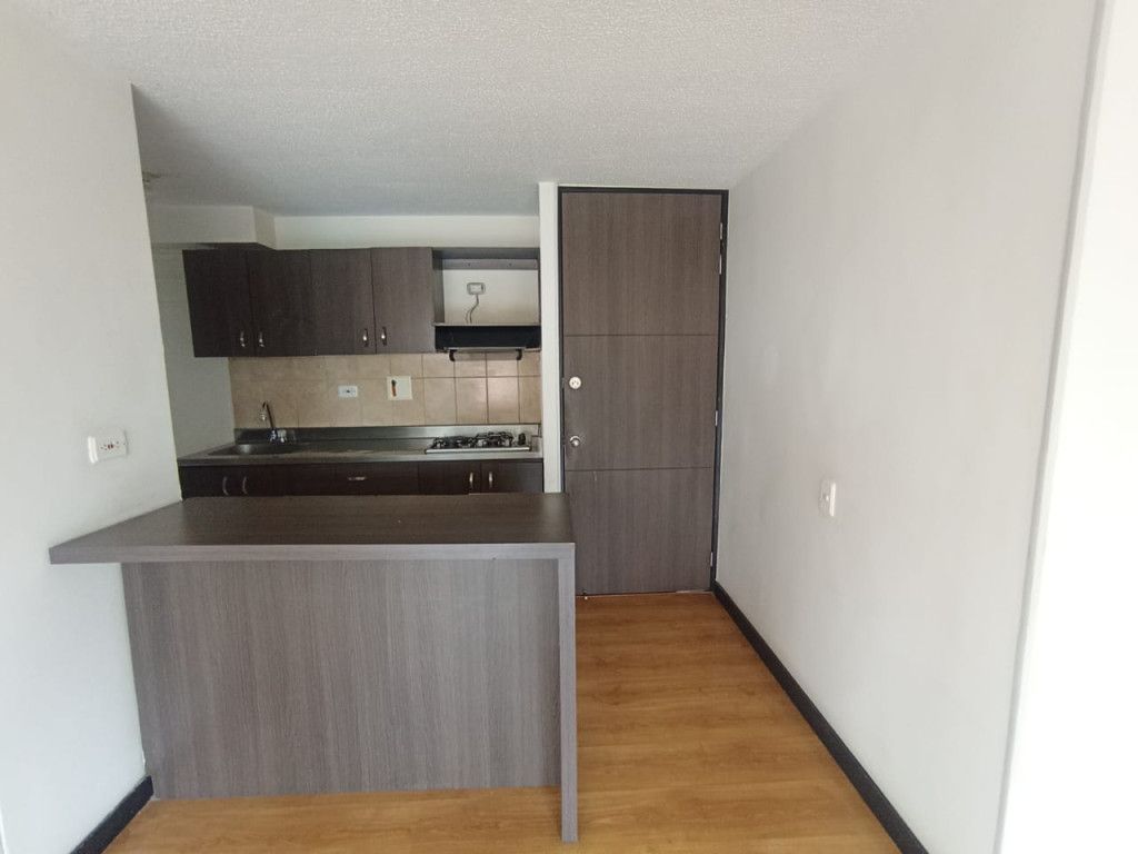 Apartamento en arriendo Antioquia Rionegro Centro 74 m2 Habitaciones 3 Baños 2 Garajes 1 Precio $2700000