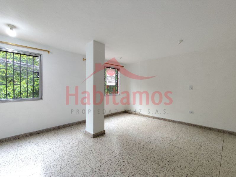 Apartamento en arriendo Antioquia Medellín La Floresta 56 m2 Habitaciones 2 Baños 1 Garajes 0 Precio $1800000