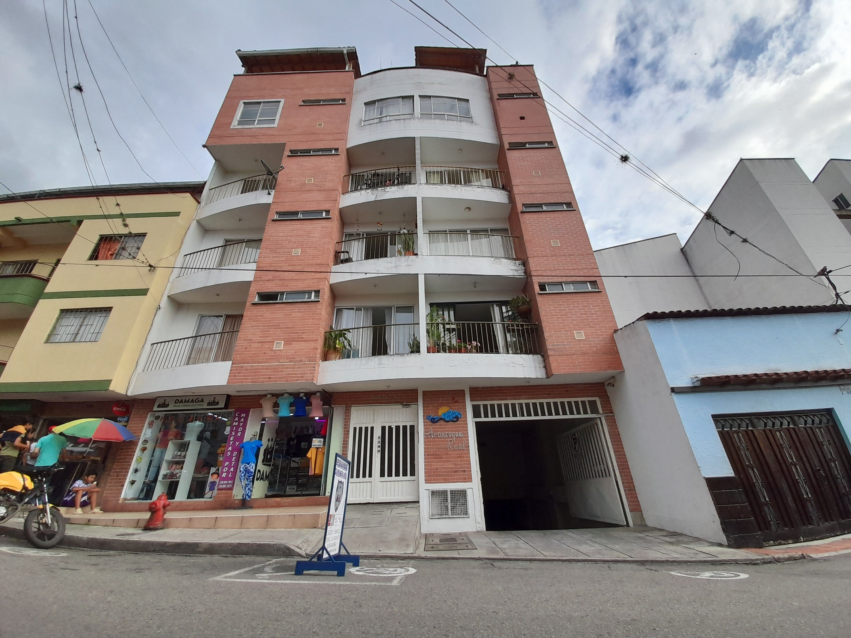 Apartamento en arriendo Santander Floridablanca Florida 55 m2 Habitaciones 2 Baños 2 Garajes 1 Precio $1400200