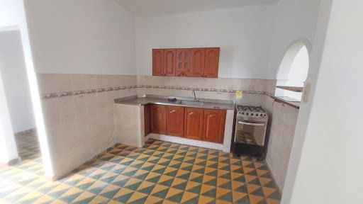 Casa en arriendo Antioquia Medellín El Velodromo 120 m2 Habitaciones 3 Baños 3 Garajes 0 Precio $2400000