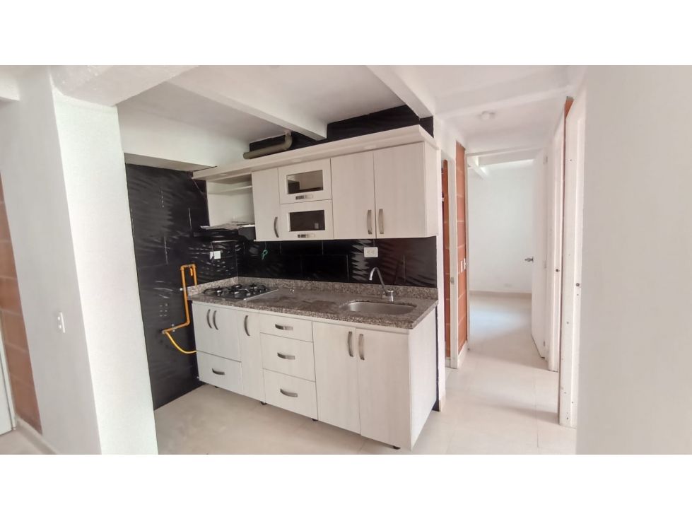 Apartamento en venta Antioquia Medellín Puertas Del Sol 50 m2 Habitaciones 3 Baños 1 Garajes 0 Precio $230000000