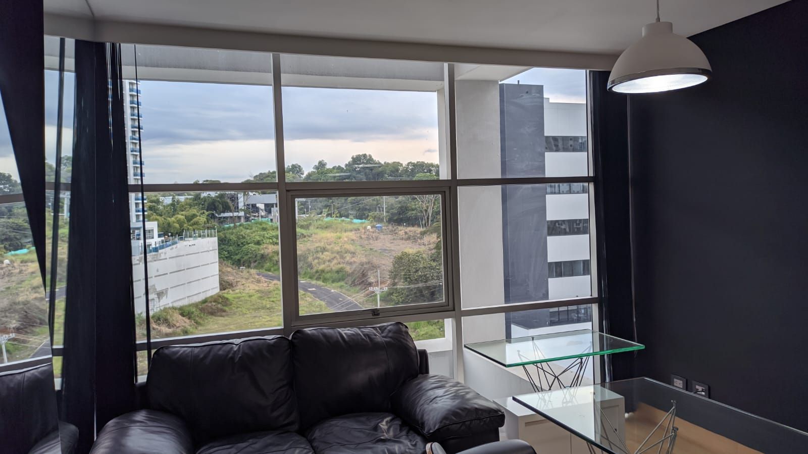 Oficina en arriendo Risaralda Pereira La Julita 25 m2 Habitaciones 0 Baños 0 Garajes 1 Precio $2100000