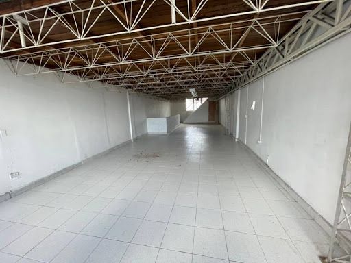 Bodega en arriendo Antioquia Medellín Cristo Rey 218 m2 Habitaciones 0 Baños 3 Garajes 2 Precio $7900000