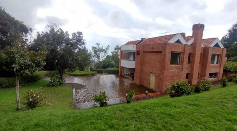 Casa en venta Cundinamarca Chía El Rosario 565 m2 Habitaciones 5 Baños 7 Garajes 10 Precio $4800000000