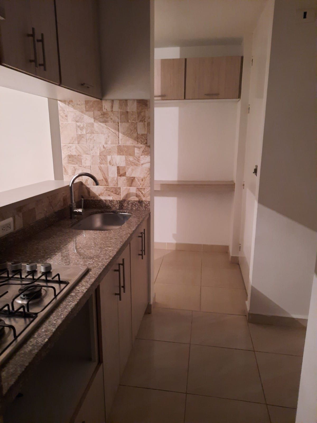 Apartamento en arriendo Risaralda Pereira Portales De Birmania 60 m2 Habitaciones 3 Baños 2 Garajes 1 Precio $1450000
