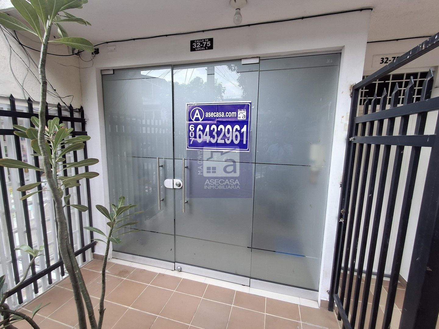 Local en arriendo Santander Bucaramanga Mercedes 41 m2 Habitaciones 0 Baños 1 Garajes 0 Precio $2500000