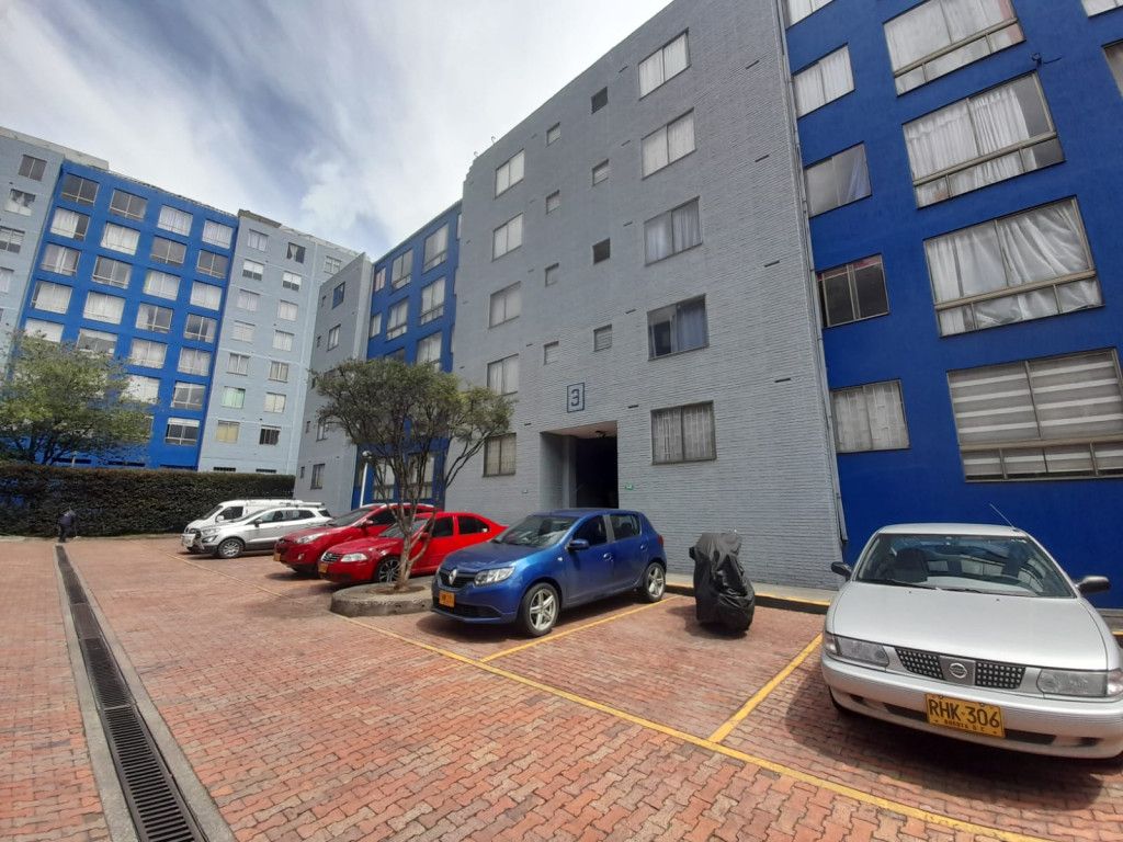 Apartamento en arriendo Cundinamarca Bogotá Multifamiliares La Paz 80 m2 Habitaciones 3 Baños 2 Garajes 1 Precio $2458000