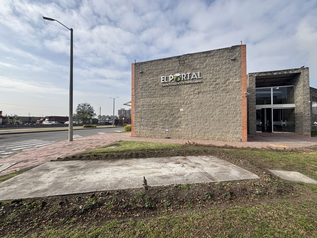 Bodega en arriendo Cundinamarca Mosquera Puerta Grande 272 m2 Habitaciones 0 Baños 3 Garajes 3 Precio $6709400