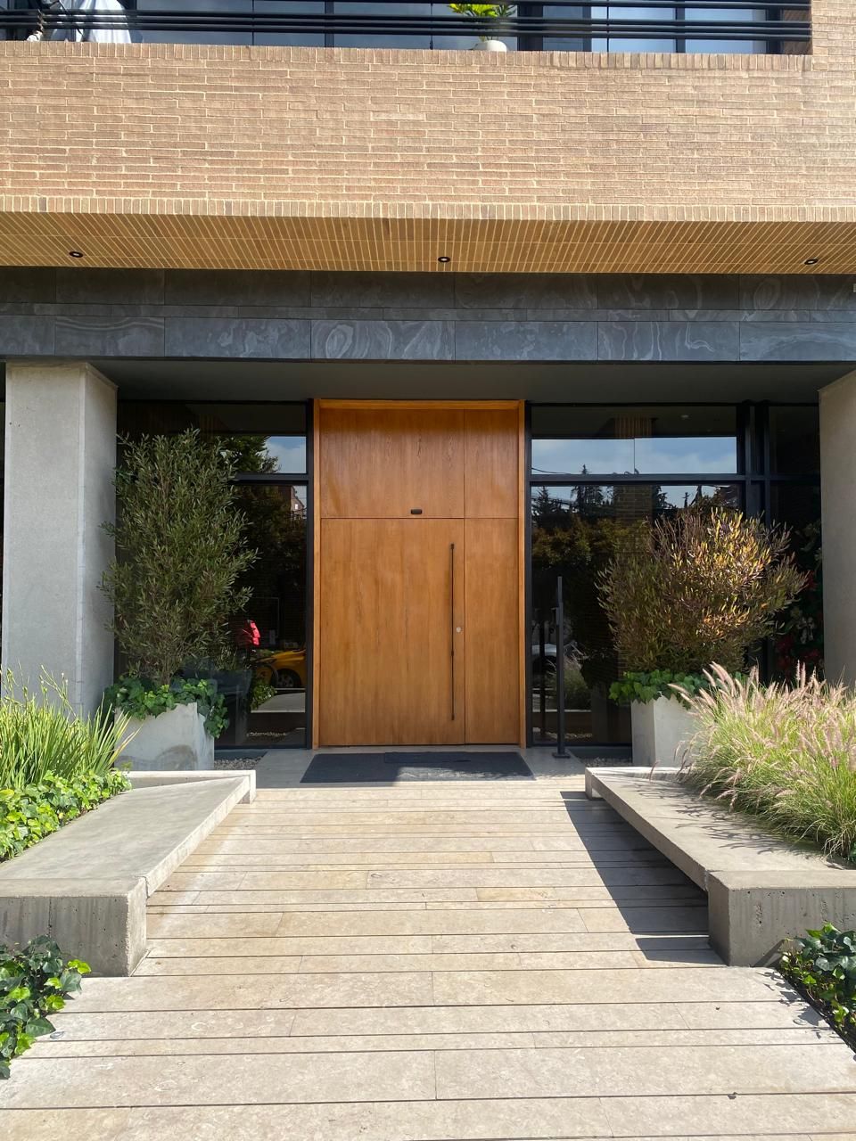 Apartamento en venta Cundinamarca Bogotá Cjr Artek 104 125 m2 Habitaciones 3 Baños 3 Garajes 2 Precio $1280000000