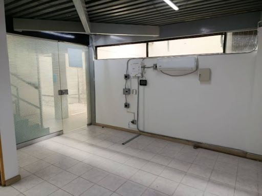 Oficina en arriendo Antioquia Itagüí La Esmeralda 20 m2 Habitaciones 0 Baños 1 Garajes 1 Precio $1200000