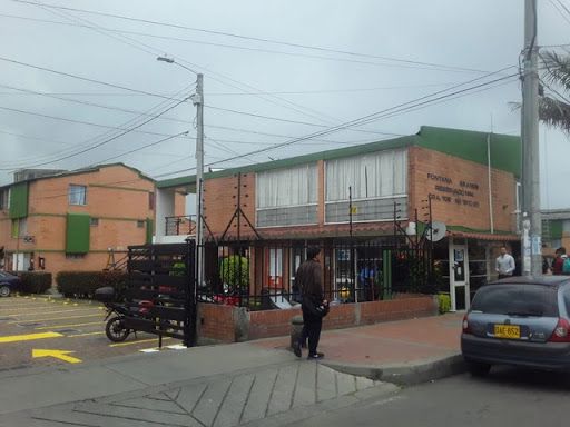 Casa en arriendo Cundinamarca Bogotá Cr Fontana Grande Reservado Et I Ph 60 m2 Habitaciones 4 Baños 2 Garajes 0 Precio $1450000