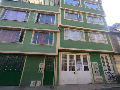 Bodega en arriendo Cundinamarca Bogotá San Antonio Nor - Occidental 72 m2 Habitaciones 0 Baños 1 Garajes 0 Precio $1800000