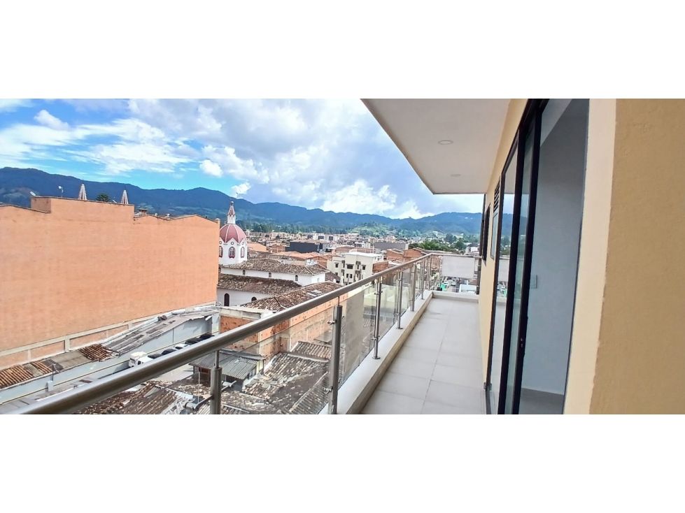 Apartamento en venta Antioquia La Ceja Centro 100 m2 Habitaciones 3 Baños 2 Garajes 1 Precio $548000000