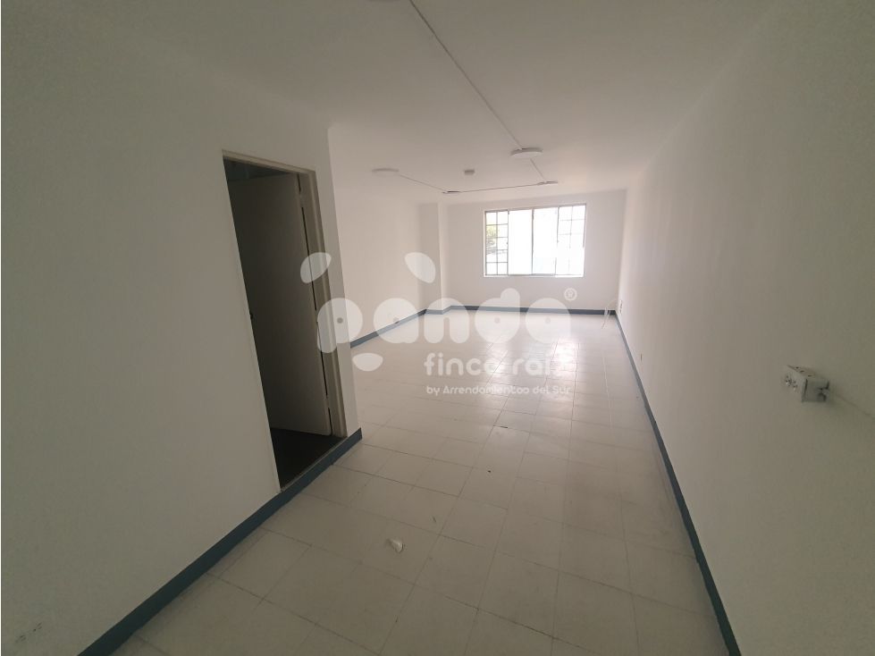 Oficina en arriendo Antioquia Envigado Zona Centro 30 m2 Habitaciones 0 Baños 1 Garajes 0 Precio $1500000