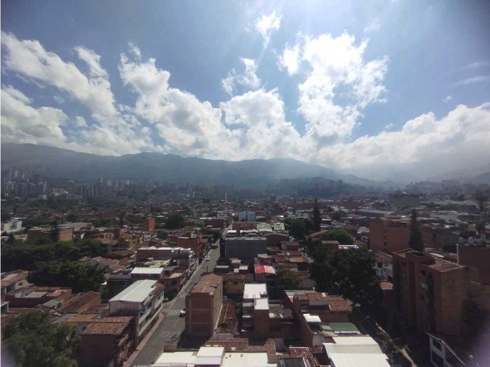 Apartamento en arriendo Antioquia Envigado San Marcos 168 m2 Habitaciones 3 Baños 3 Garajes 1 Precio $4700000