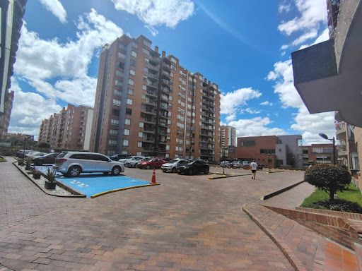 Apartamento en arriendo Cundinamarca Bogotá Mazurén 134 m2 Habitaciones 4 Baños 3 Garajes 2 Precio $4800000