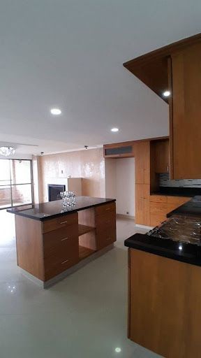 Apartamento en arriendo Antioquia Sabaneta Betania 160 m2 Habitaciones 3 Baños 4 Garajes 1 Precio $4200000