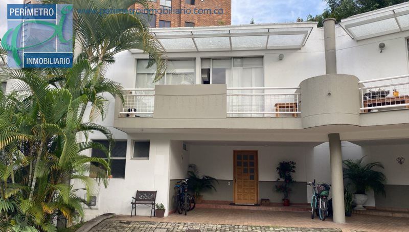 Casa en arriendo Antioquia Medellín Urbanizacion Torres De San Lucas 250 m2 Habitaciones 3 Baños 3 Garajes 2 Precio $9300000