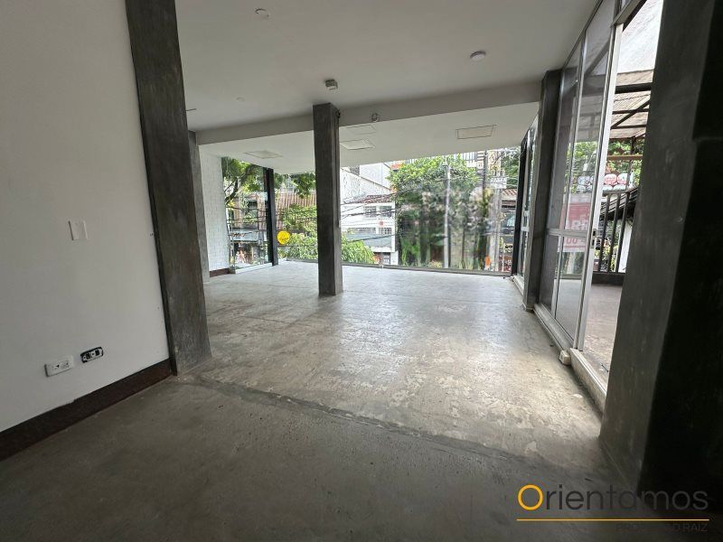 Local en arriendo Antioquia Medellín El Poblado 160 m2 Habitaciones 0 Baños 2 Garajes 0 Precio $10000000