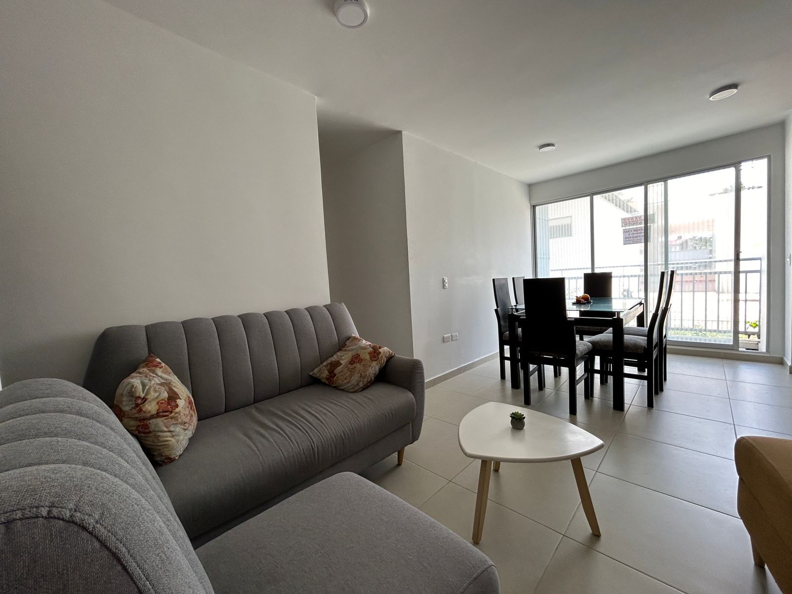 Apartamento en venta Meta Villavicencio Cr Los Cerezos 65 m2 Habitaciones 3 Baños 2 Garajes 1 Precio $255000000