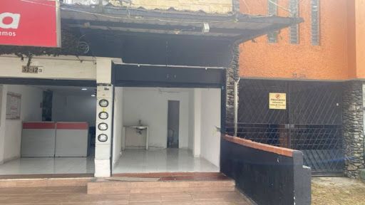 Local en arriendo Antioquia Medellín Rosales 32 m2 Habitaciones 0 Baños 1 Garajes 0 Precio $2150000
