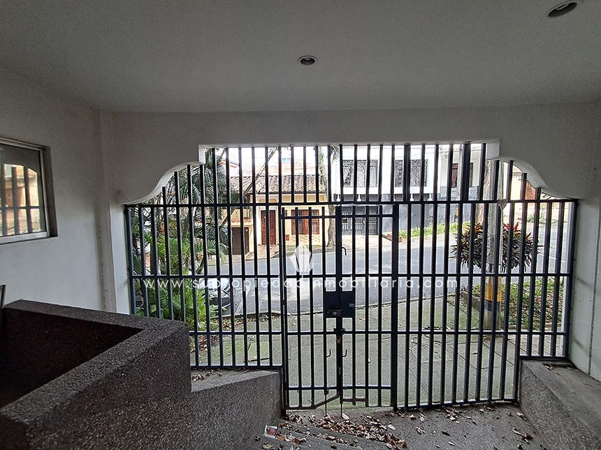 Bodega en venta Antioquia Medellín Prado 2400 m2 Habitaciones 0 Baños 10 Garajes 2 Precio $8000000000