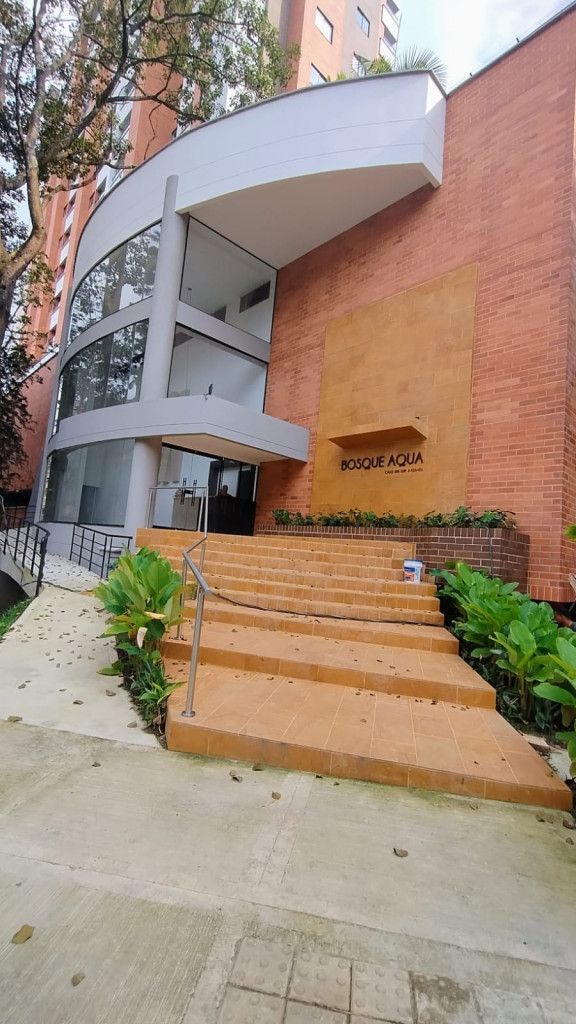 Apartamento en arriendo Antioquia Envigado Loma Del Barro 68 m2 Habitaciones 3 Baños 2 Garajes 1 Precio $3400000