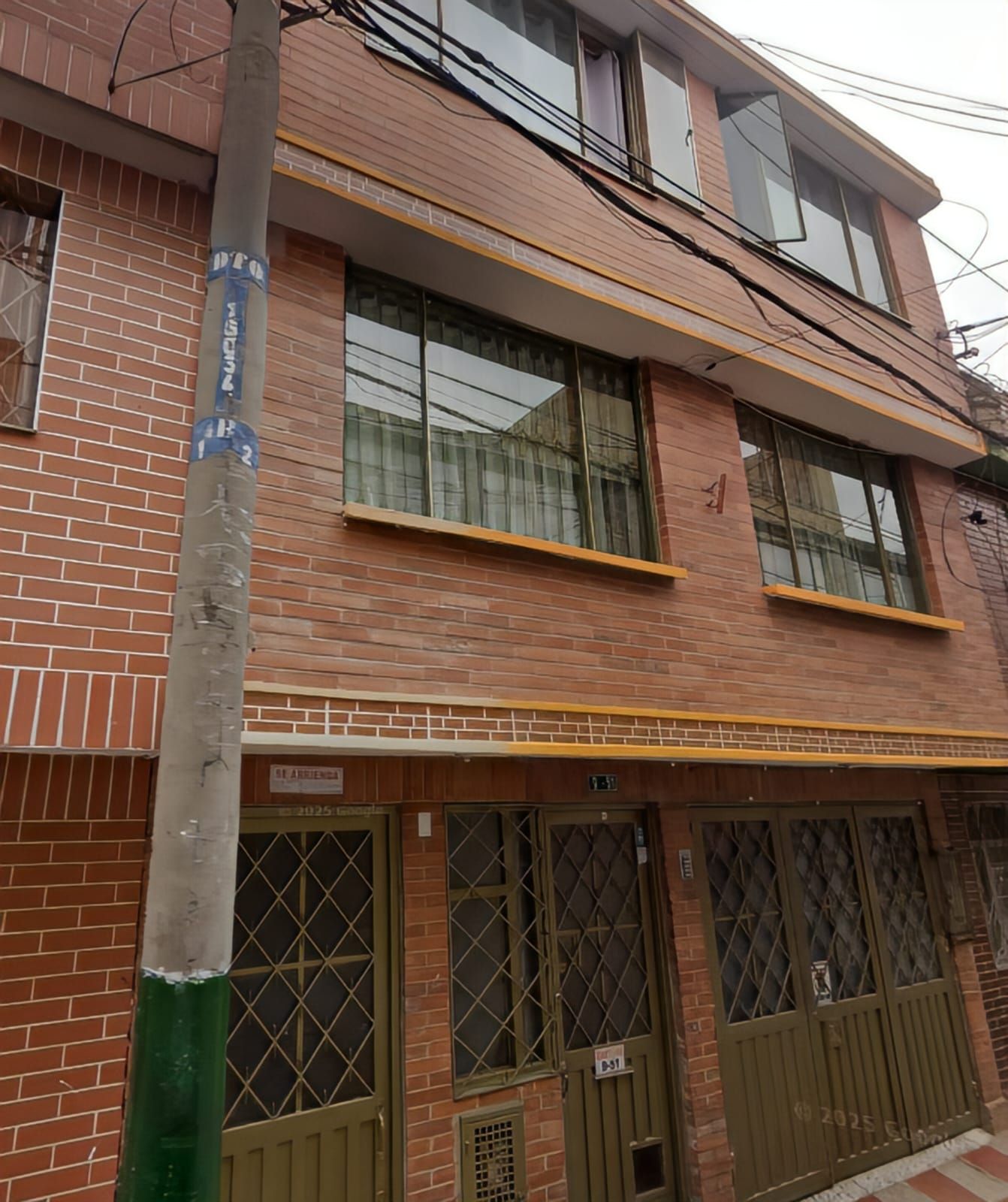 Casa en venta Cundinamarca Bogotá Jardin Del Norte 220 m2 Habitaciones 6 Baños 6 Garajes 1 Precio $550000000