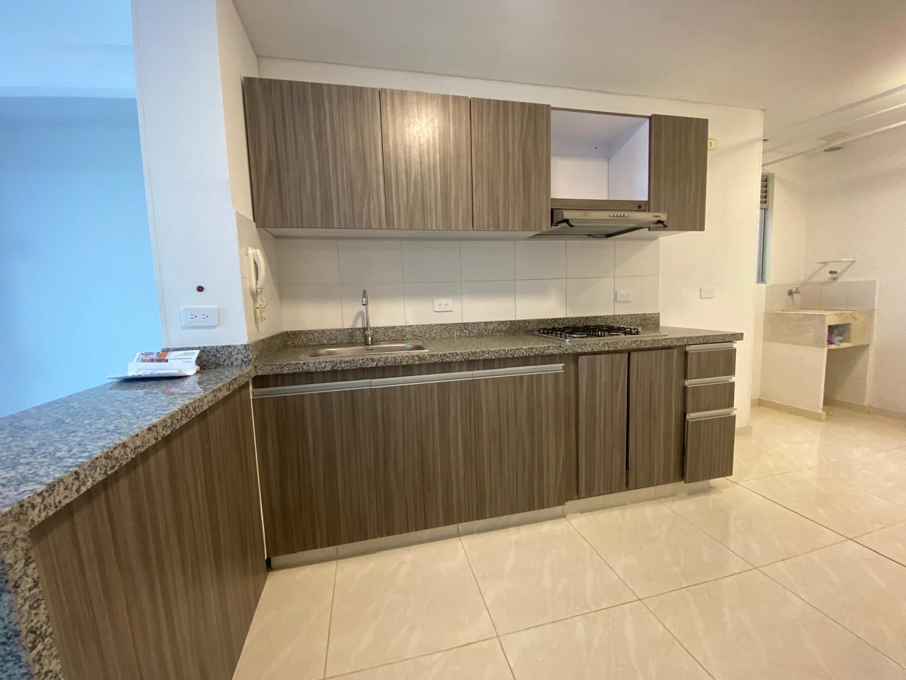 Apartamento en venta Valle Del Cauca Cali Conjunto Residencial Valparaiso Ciudad Bochalema 63 m2 Habitaciones 2 Baños 2 Garajes 1 Precio $270000000