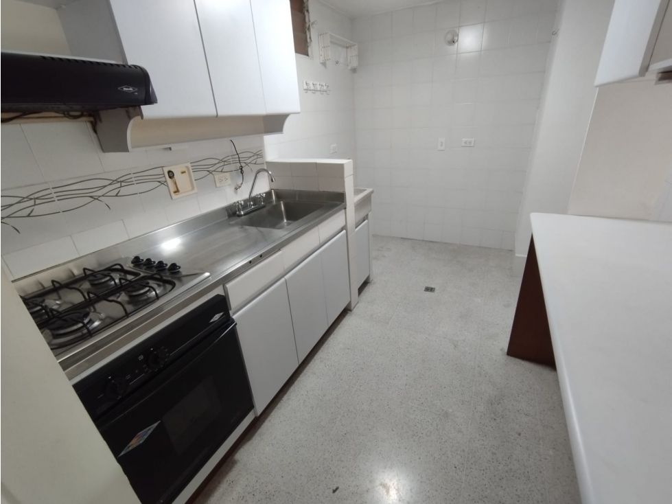 Apartaestudio en arriendo Antioquia Medellín Los Conquistadores 65 m2 Habitaciones 1 Baños 1 Garajes 0 Precio $2350000