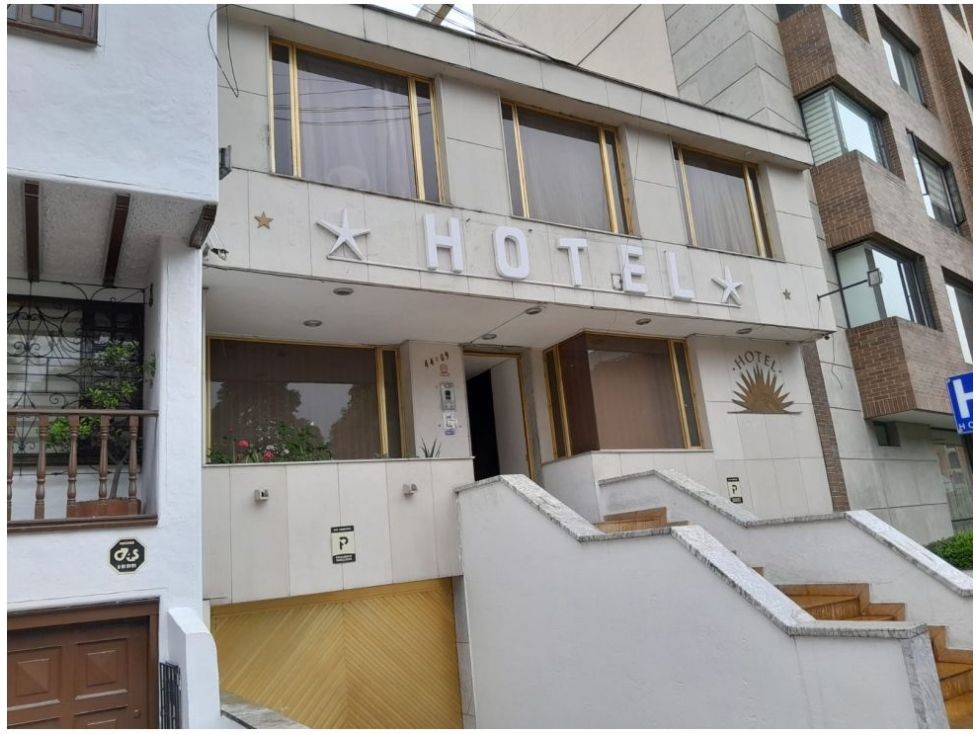 Casa en venta Cundinamarca Bogotá Quinta Paredes 650 m2 Habitaciones 14 Baños 10 Garajes 4 Precio $3200000000