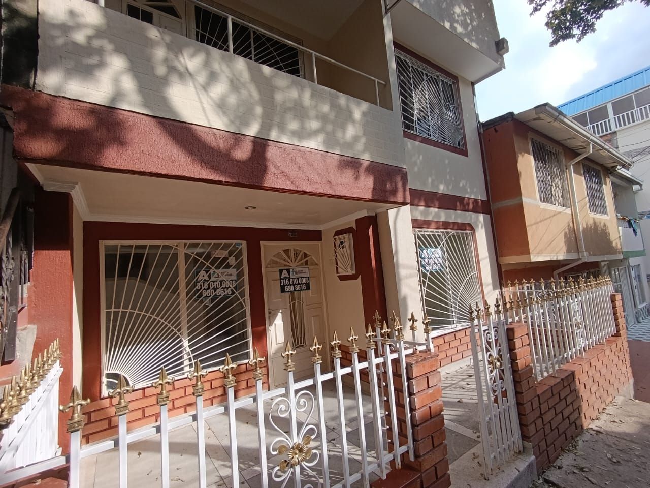 Casa en arriendo Santander Floridablanca Cd Principes 180 m2 Habitaciones 5 Baños 3 Garajes 0 Precio $1750000