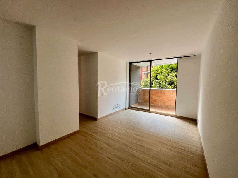 Apartamento en arriendo Antioquia Envigado El Chinguí 80 m2 Habitaciones 3 Baños 2 Garajes 1 Precio $3200000