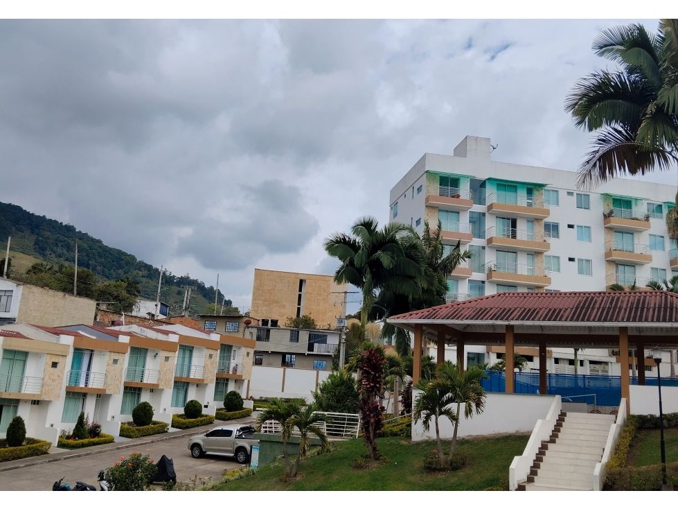 Casa en venta Cundinamarca Fusagasugá El Mirador 136 m2 Habitaciones 3 Baños 3 Garajes 1 Precio $370000000