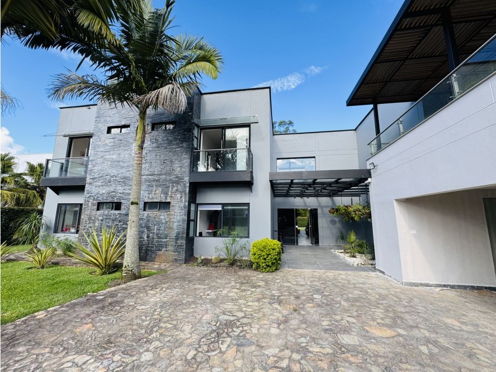 Casa en arriendo Antioquia Rionegro Rionegro 900 m2 Habitaciones 6 Baños 10 Garajes 5 Precio $30000000
