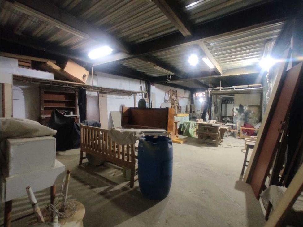 Bodega en arriendo Antioquia Medellín Cataluña 88 m2 Habitaciones 0 Baños 1 Garajes 0 Precio $2200000