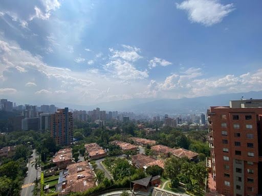 Apartamento en arriendo Antioquia Medellín Altos Del Poblado 245 m2 Habitaciones 3 Baños 4 Garajes 3 Precio $10700000