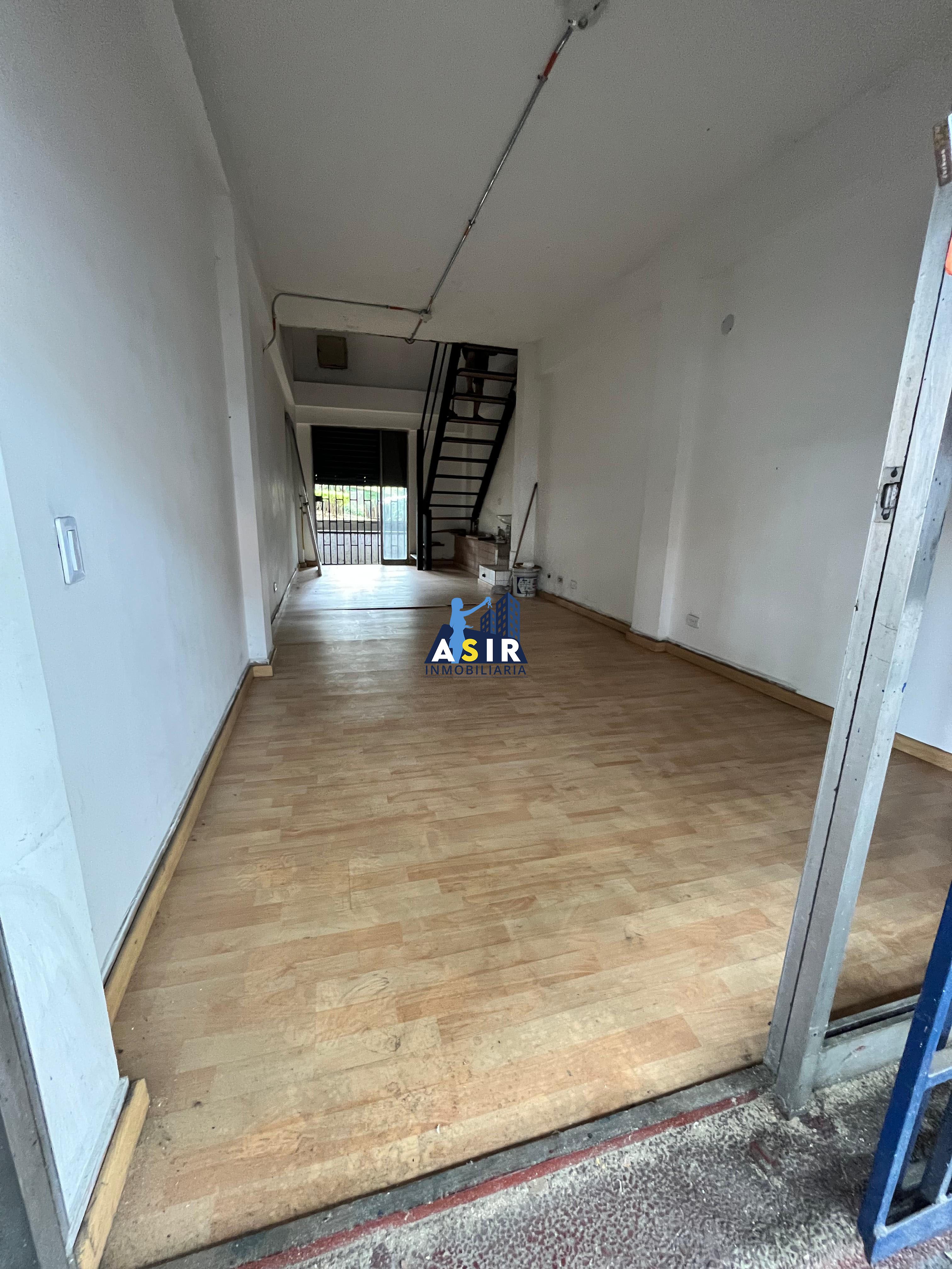 Local en arriendo Antioquia Medellín El Danubio 24 m2 Habitaciones 0 Baños 1 Garajes 0 Precio $2100000