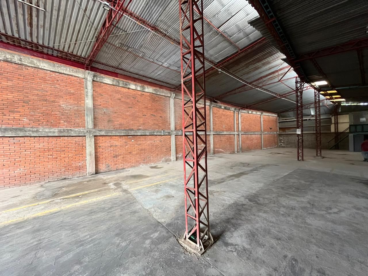 Bodega en arriendo Risaralda Dosquebradas Br Buenos Aires 420 m2 Habitaciones 0 Baños 0 Garajes 0 Precio $10000000