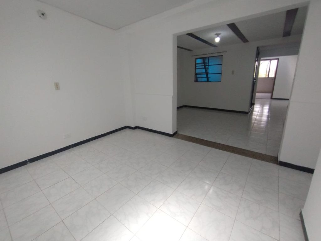 Apartamento en arriendo Cundinamarca Bogotá Colón 115 m2 Habitaciones 3 Baños 1 Garajes 0 Precio $1500000