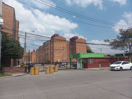 Apartamento en venta Cundinamarca Bogotá Candelaria La Nueva Ii Sector 57 m2 Habitaciones 3 Baños 1 Garajes 0 Precio $179000000