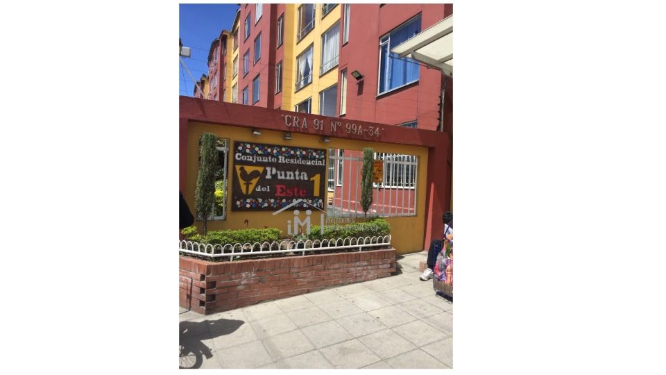 Apartamento en venta Cundinamarca Bogotá Cjr Punta Del Este 44 m2 Habitaciones 3 Baños 2 Garajes 0 Precio $175000000