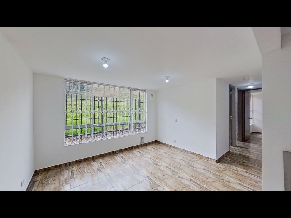 Apartamento en venta Cundinamarca Soacha Cr Rosal 58 m2 Habitaciones 3 Baños 2 Garajes 0 Precio $174000000